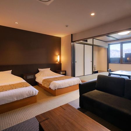 Hotel Yumeshizuku - Renovation From May 12 Until End Of July - Minamiaso Εξωτερικό φωτογραφία